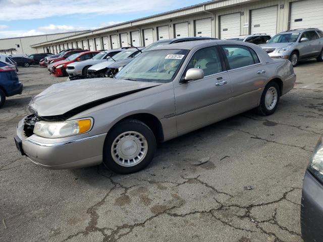 LINCOLN TOWN CAR E