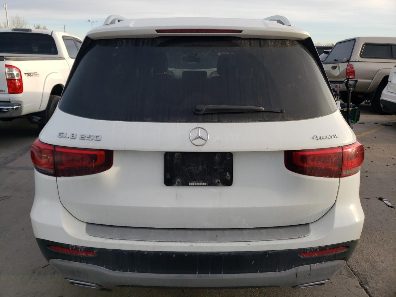 Lot #3033580098 2020 MERCEDES-BENZ GLB 250 4M