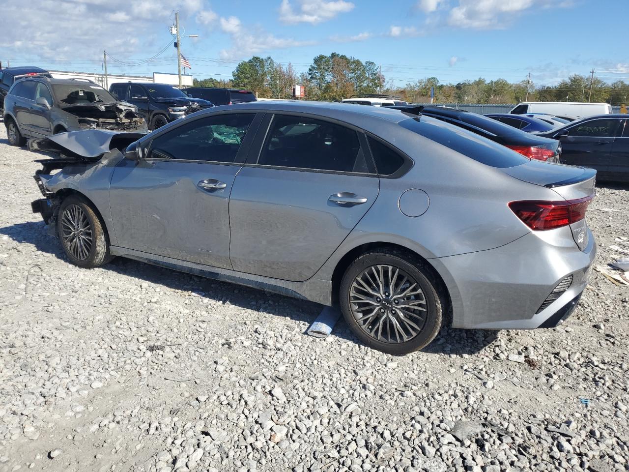 KIA FORTE GT LINE