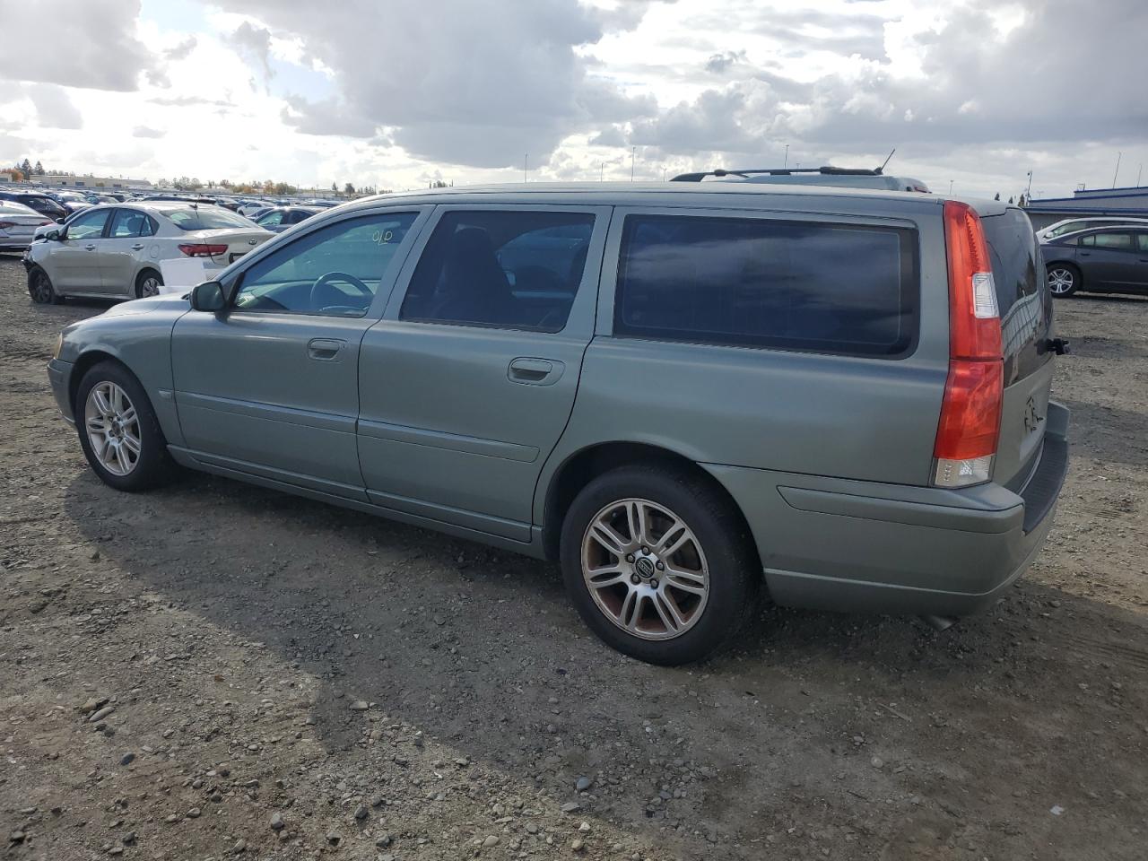 Lot #2977109177 2006 VOLVO V70