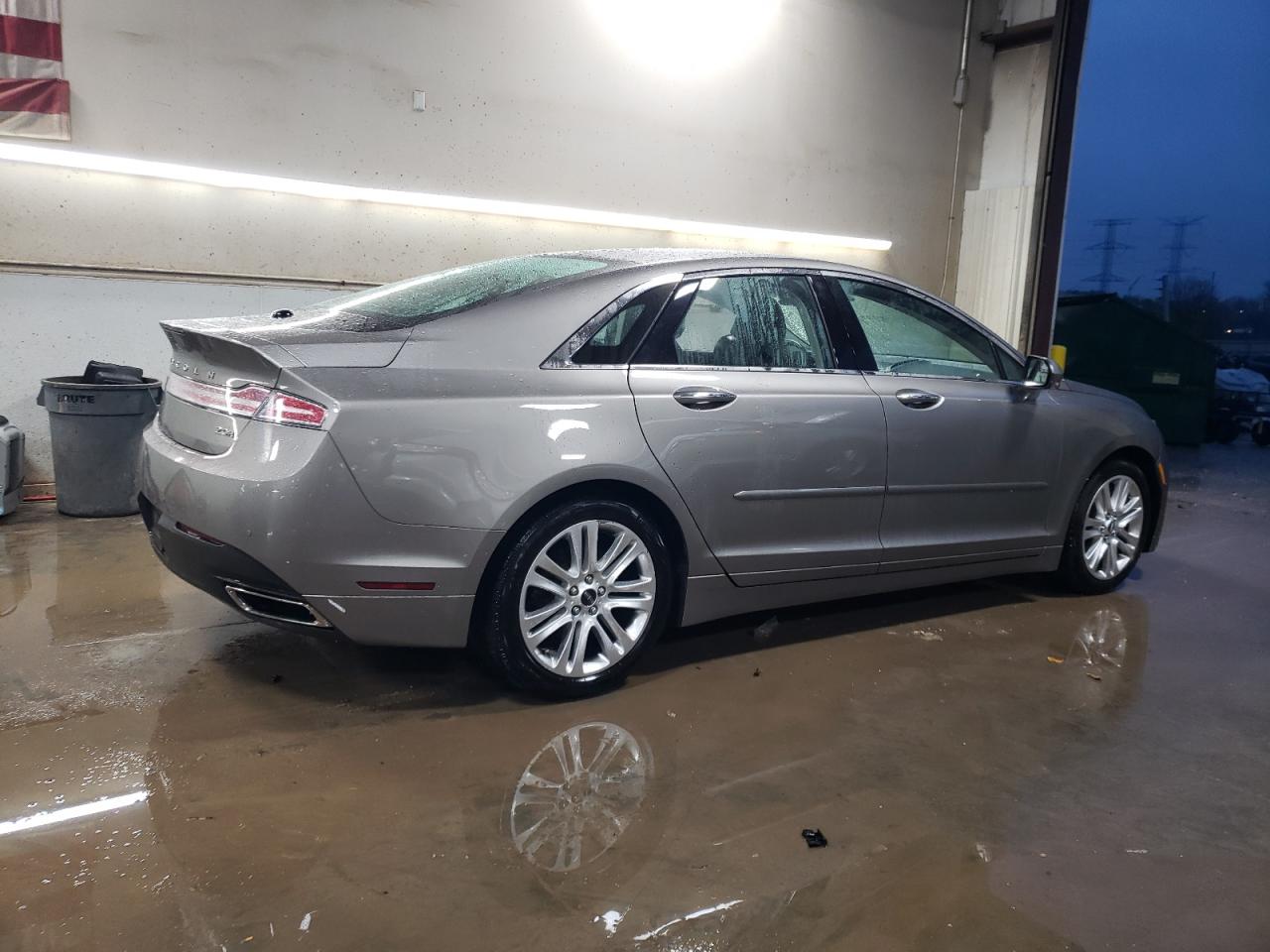 Lot #2994108302 2016 LINCOLN MKZ HYBRID