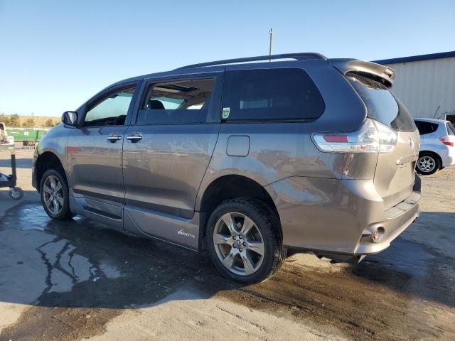 2019 TOYOTA SIENNA SE 5TDXZ3DC9KS978717