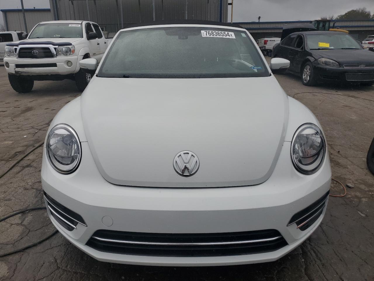 Lot #2955281588 2019 VOLKSWAGEN BEETLE S