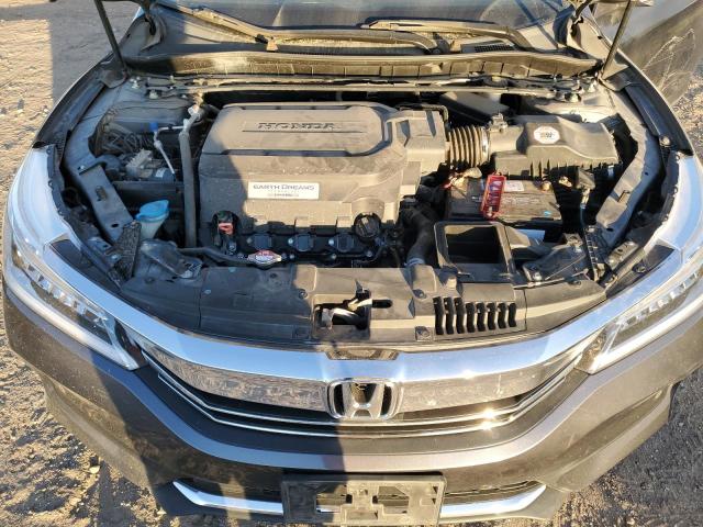 VIN 1HGCR3F92HA006304 2017 HONDA ACCORD no.11