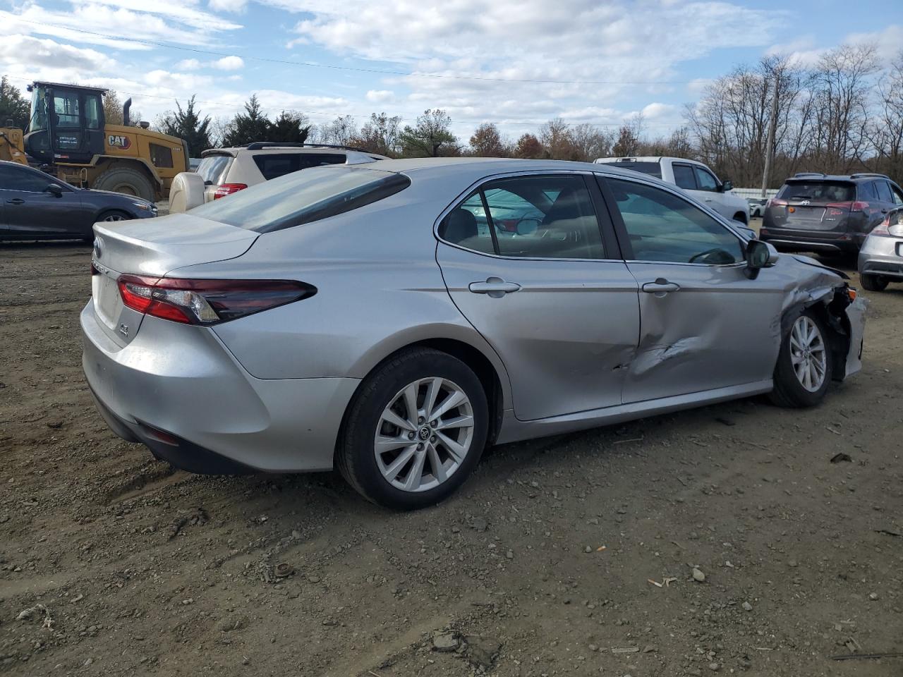 Lot #2976814765 2022 TOYOTA CAMRY LE