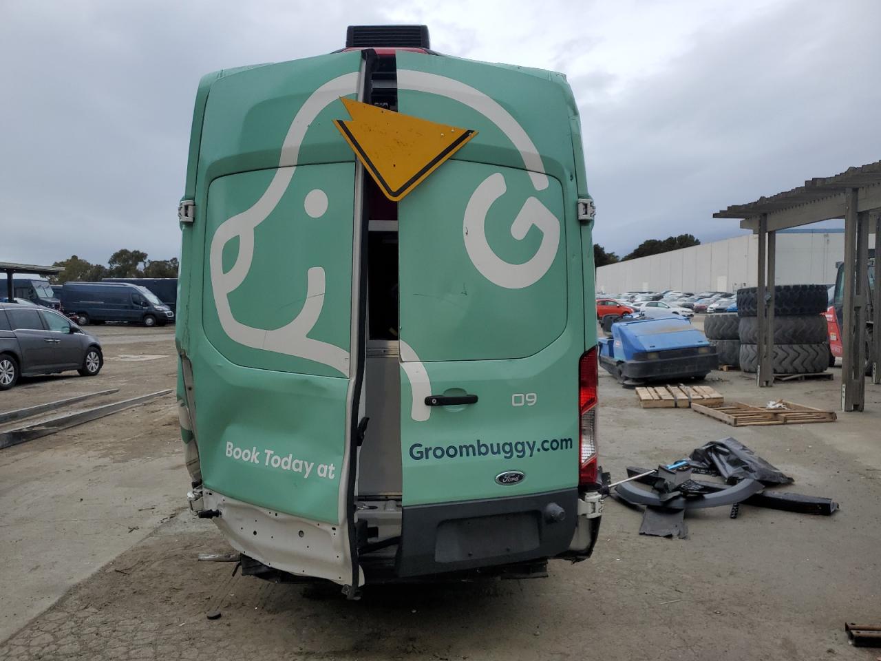 FORD TRANSIT T-350 HD