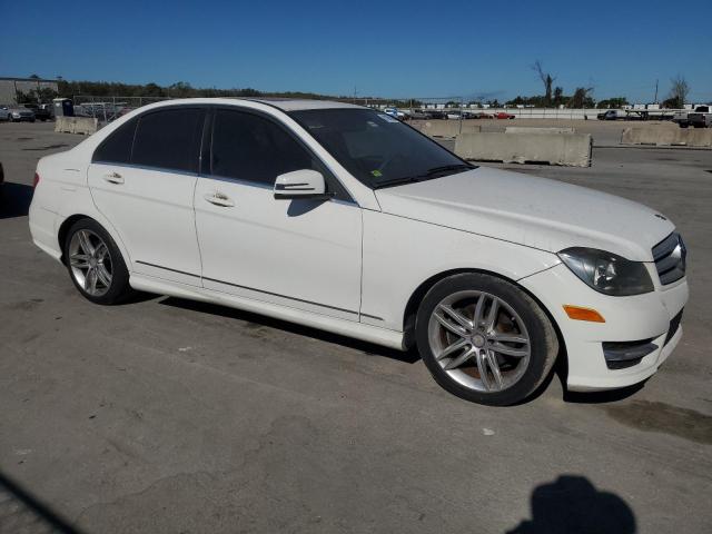 Vin: wddgf4hbxdr269642, lot: 81960194, mercedes-benz c-class 250 20134