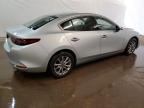 MAZDA 3 photo