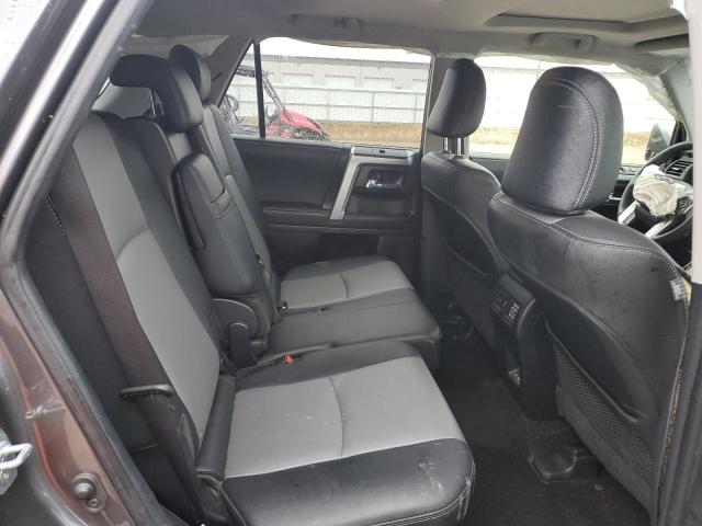 2023 TOYOTA 4RUNNER SE JTENU5JR8P6117431