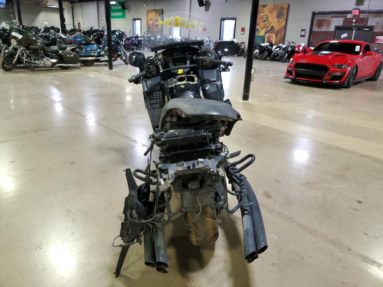 Lot #2960216111 2013 HONDA GL1800 B