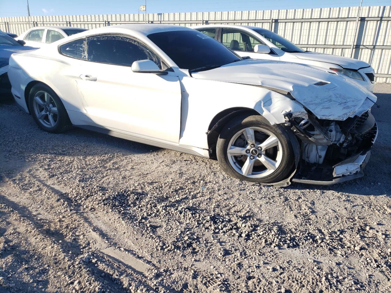 Lot #2993718157 2019 FORD MUSTANG