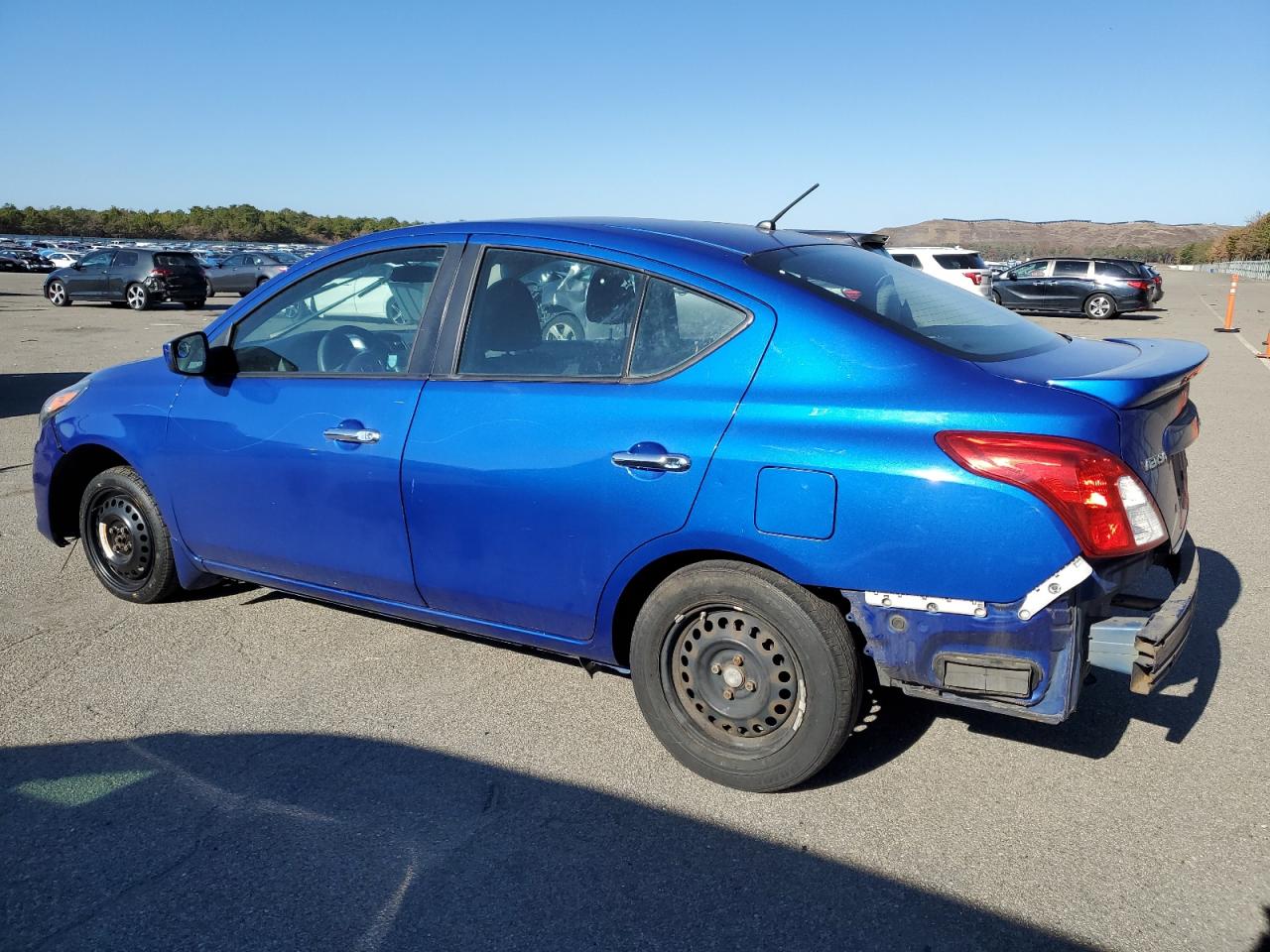 Lot #2986707228 2015 NISSAN VERSA S