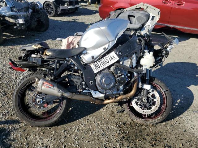 2022 SUZUKI GSX1300 RR JS1EJ11D6N7100106