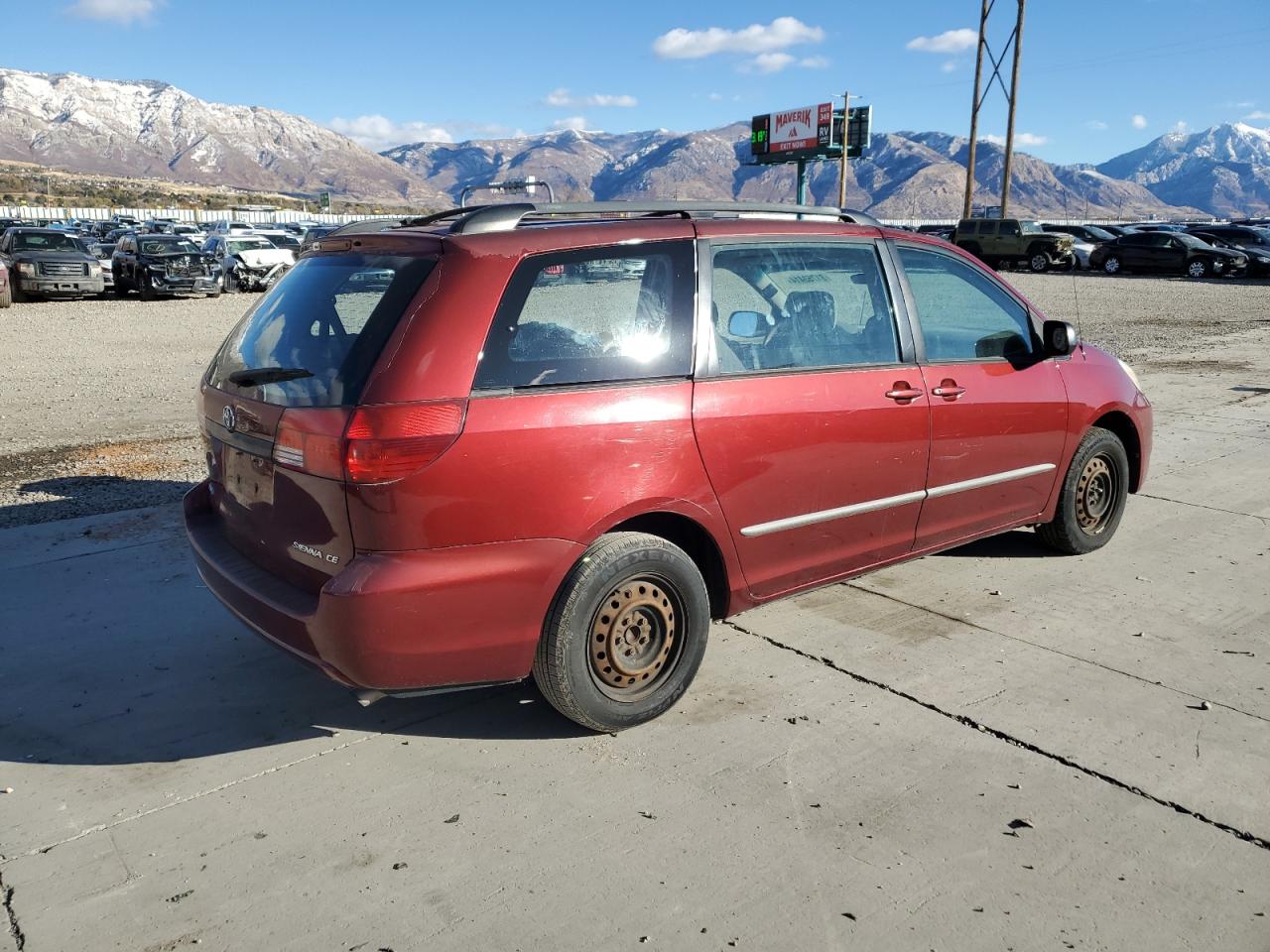 Lot #2989277683 2004 TOYOTA SIENNA CE