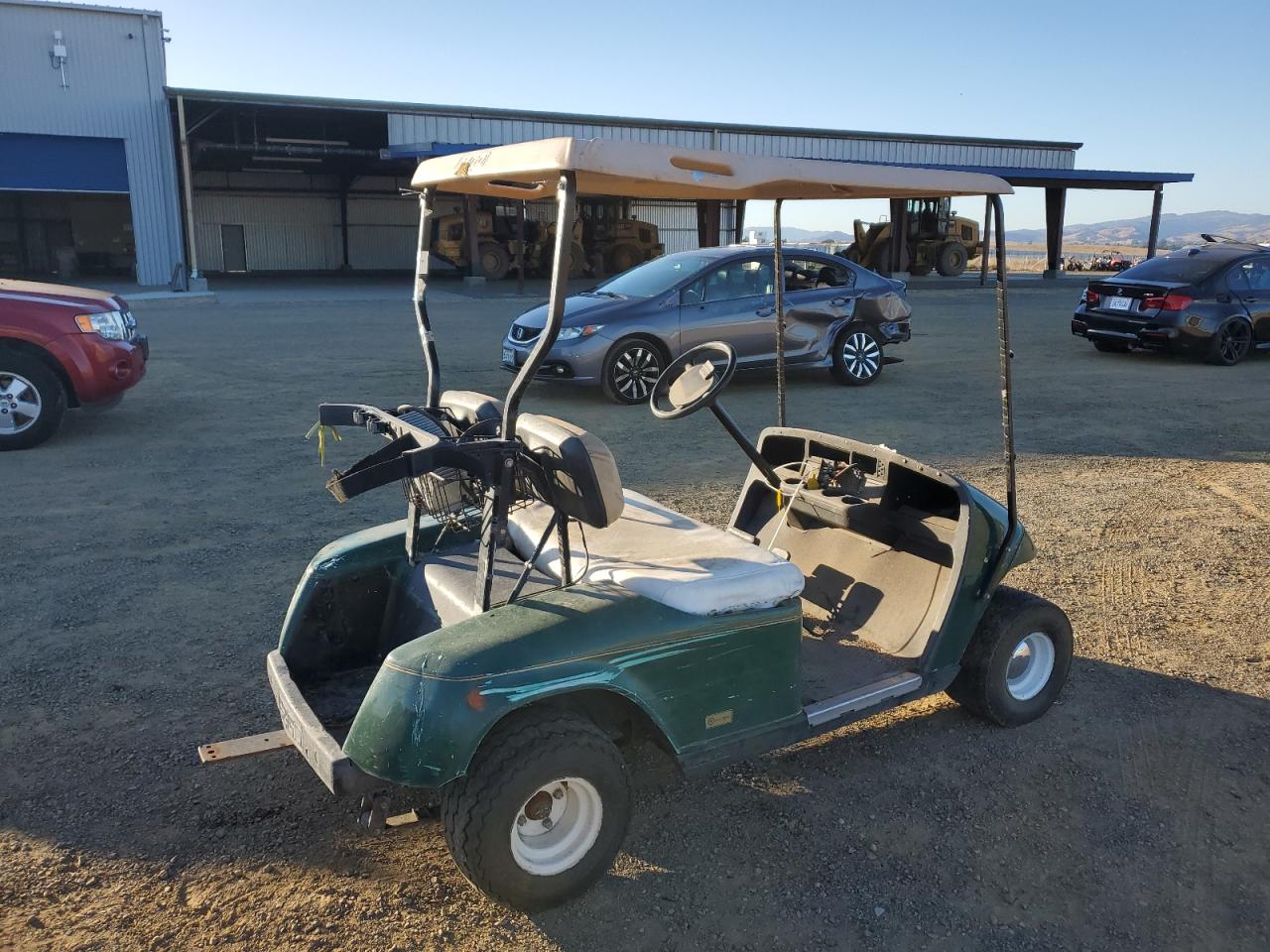 Lot #2979242984 2000 OTHER GOLF CART