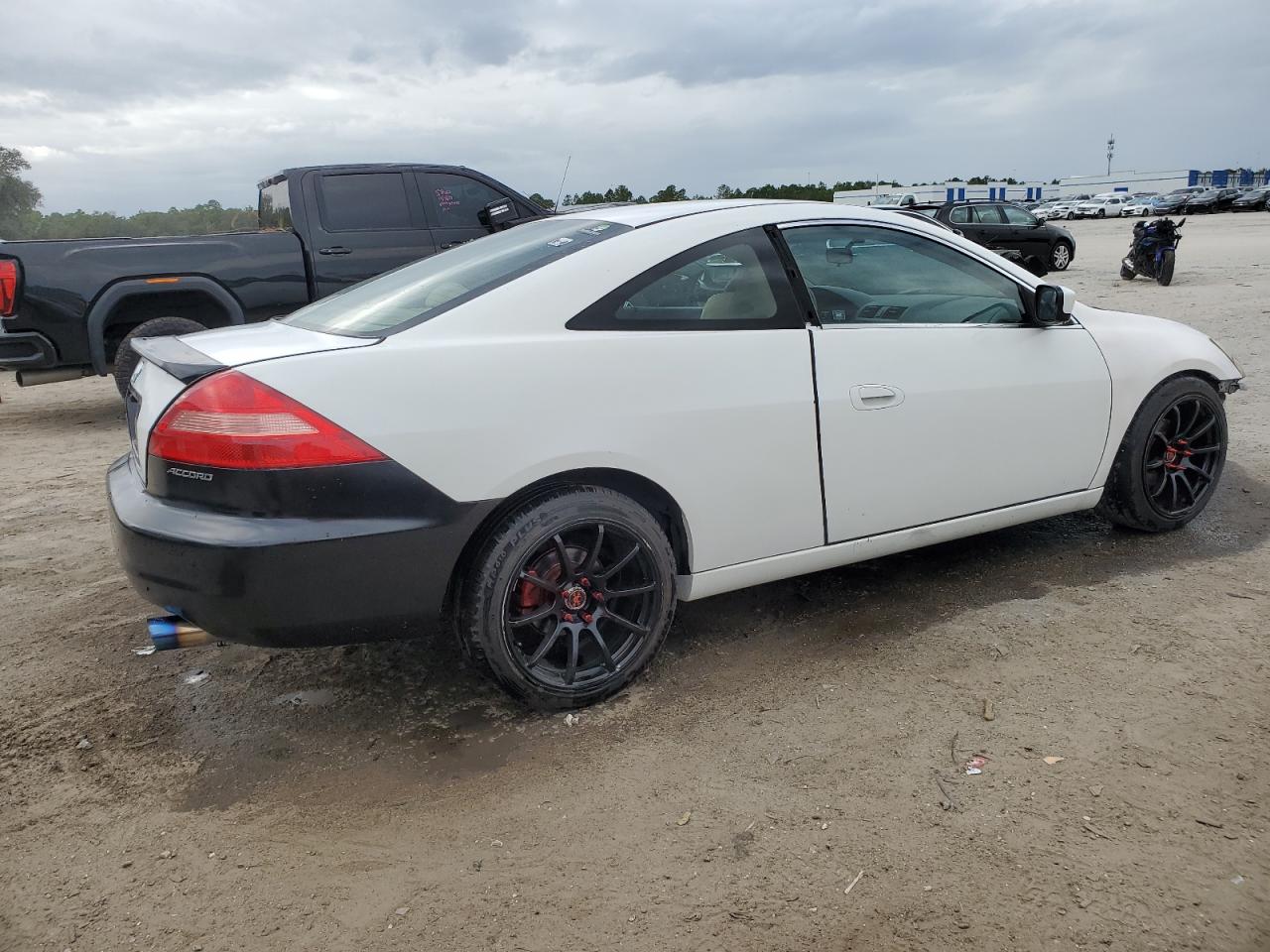 Lot #3033128987 2003 HONDA ACCORD EX