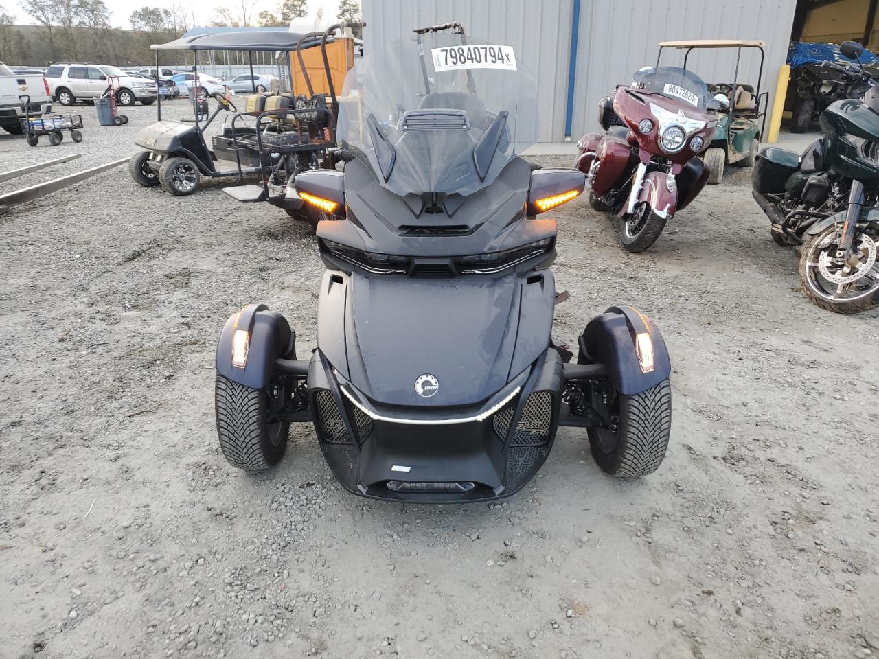 Lot #2996442367 2022 CAN-AM SPYDER ROA