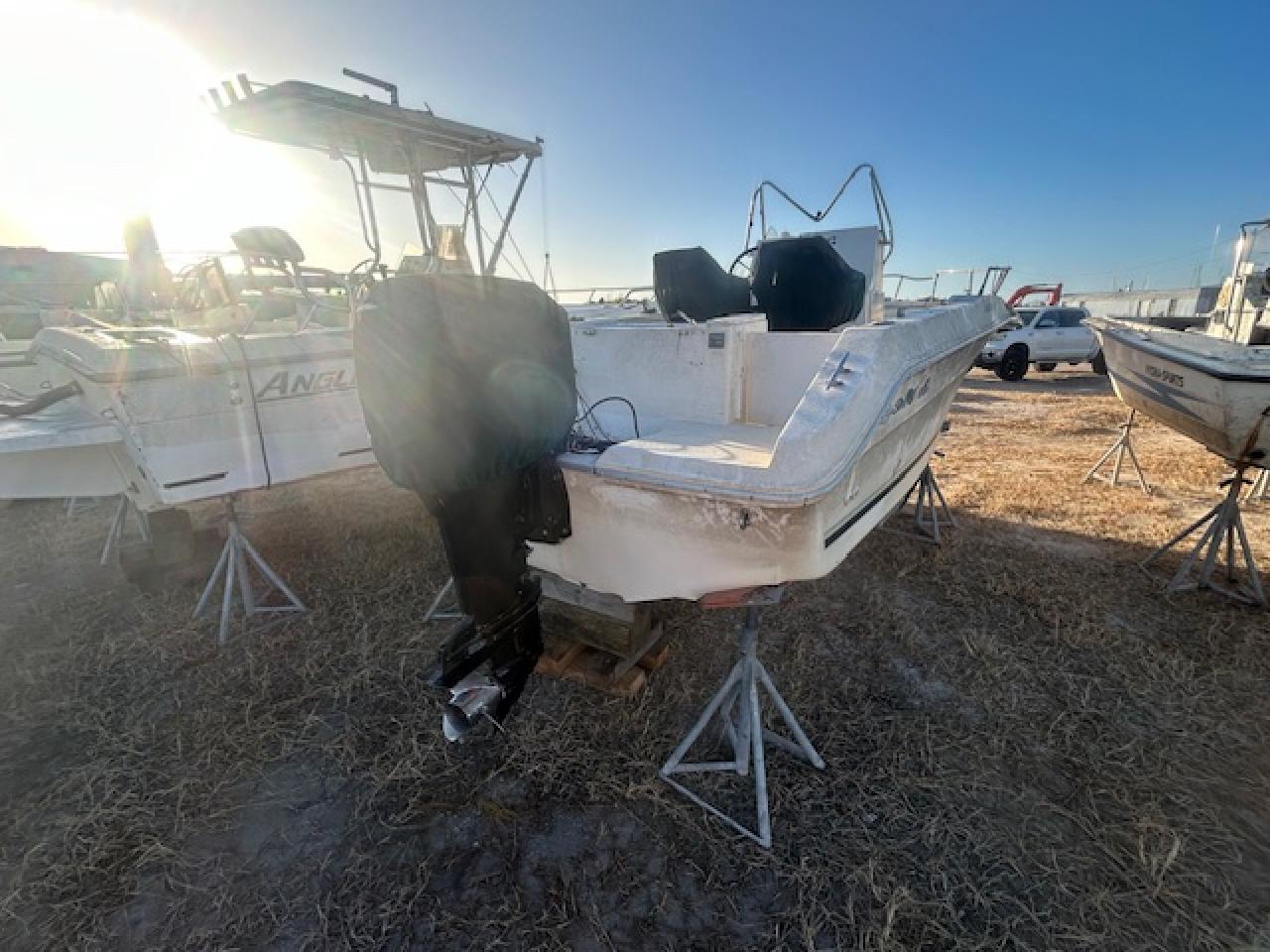 Lot #2989158036 1995 SEAR BOAT