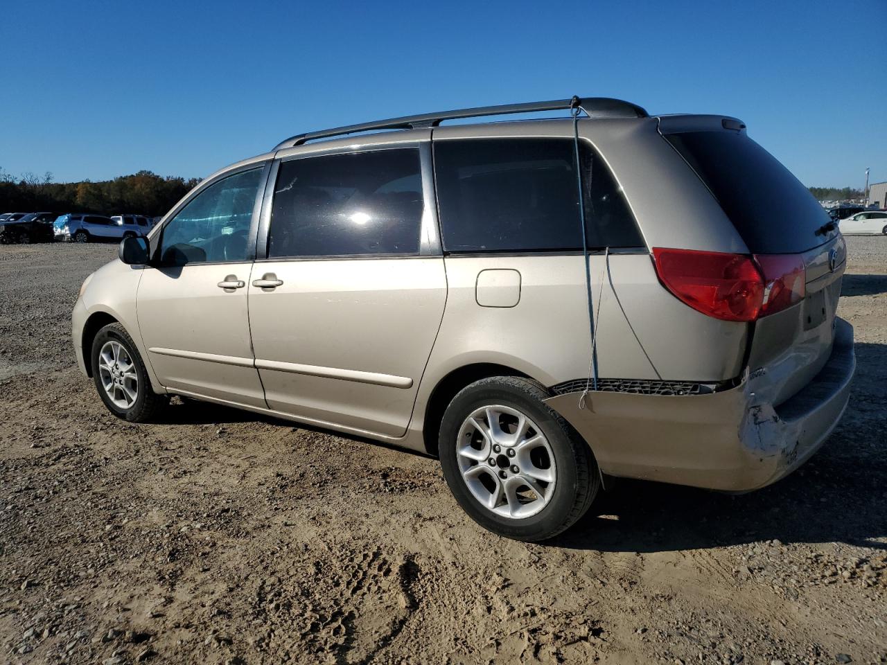 Lot #3009094355 2006 TOYOTA SIENNA CE