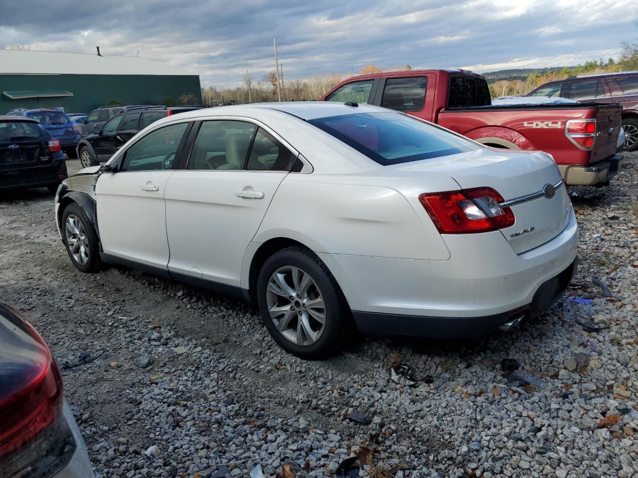 Lot #2994208262 2011 FORD TAURUS SEL