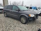 CHRYSLER TOWN & COU photo