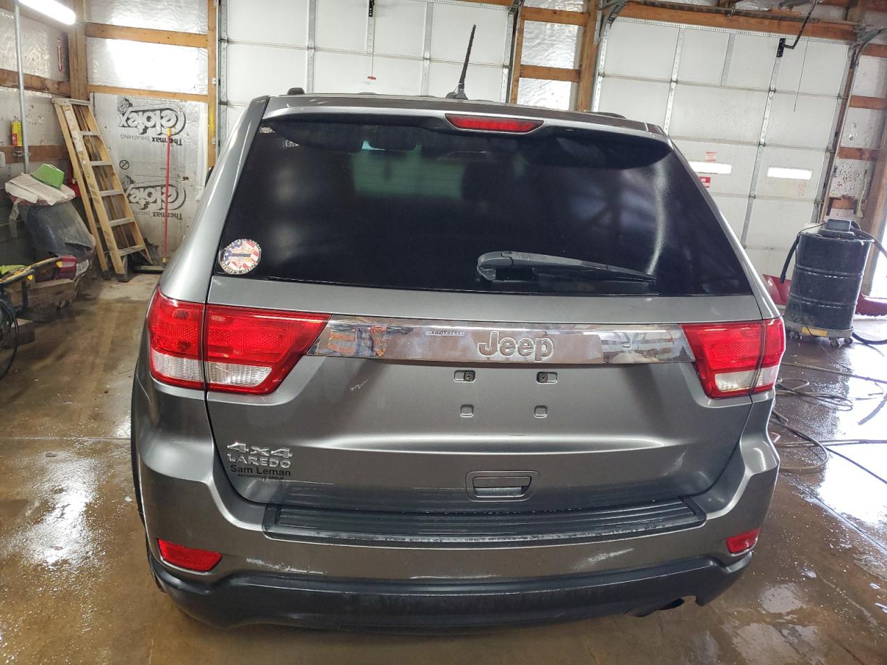 JEEP GRAND CHEROKEE LAREDO