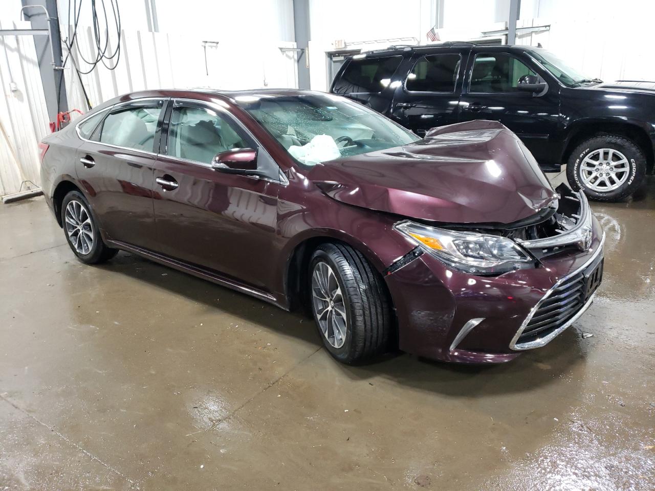 Lot #2986762211 2016 TOYOTA AVALON XLE