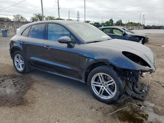 VIN WP1AA2A58LLB09721 2020 PORSCHE MACAN no.4