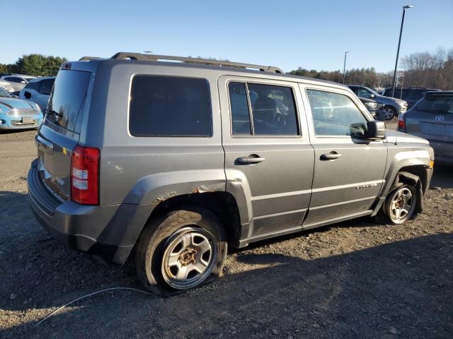 VIN 1C4NJRBB1DD245409 2013 Jeep Patriot, Sport no.3