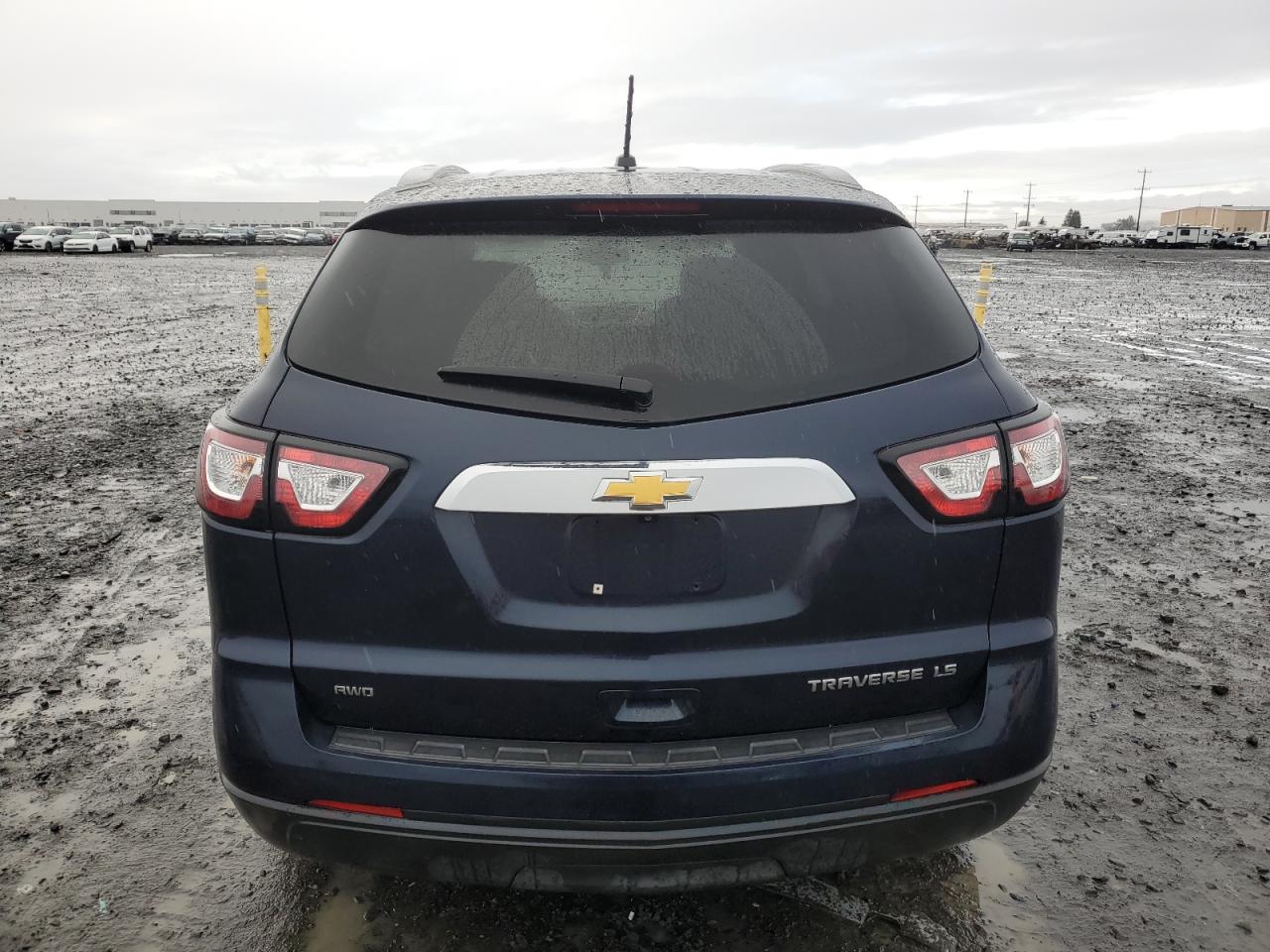 Lot #2994382025 2015 CHEVROLET TRAVERSE L