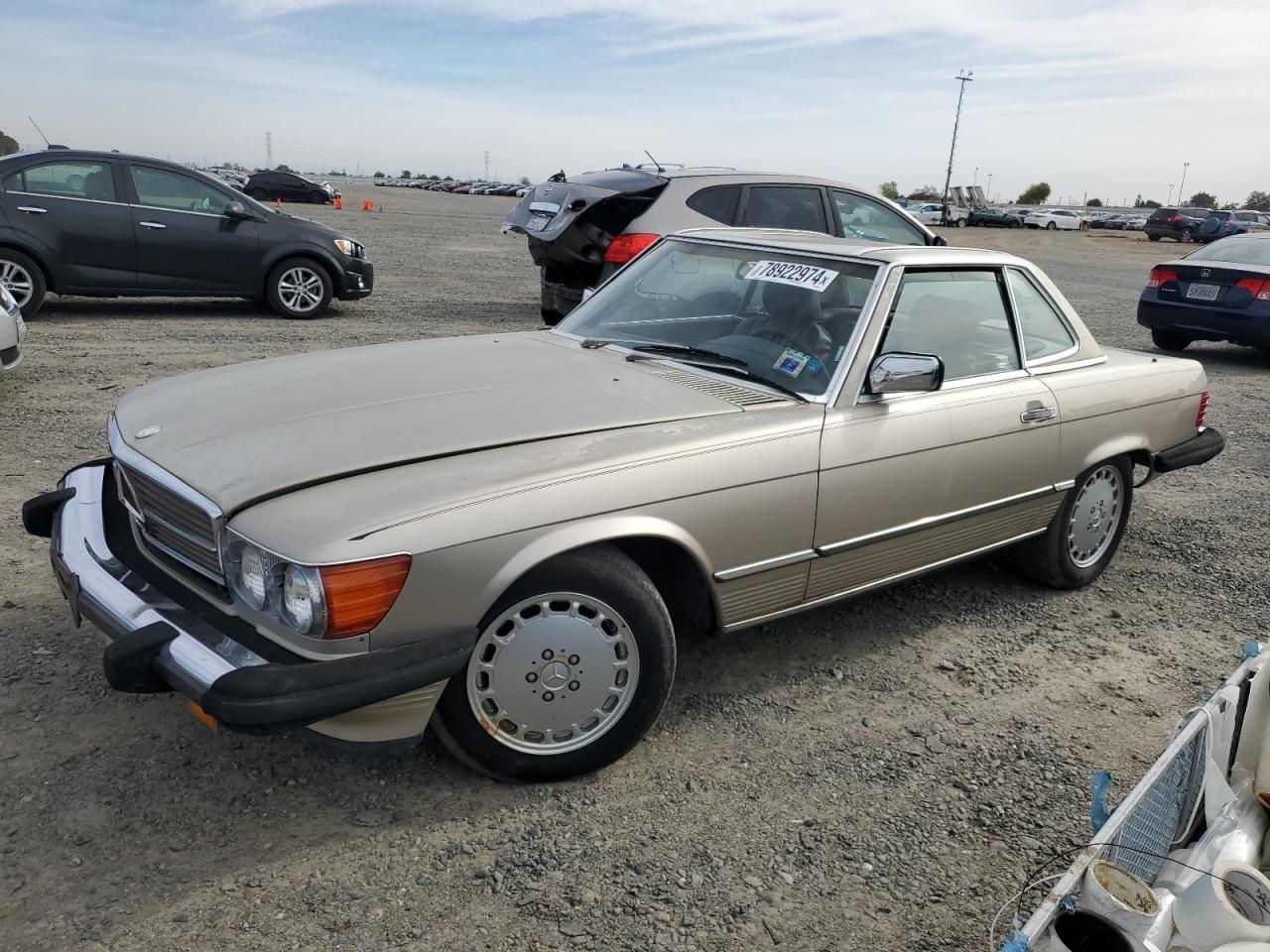 Lot #2974686078 1986 MERCEDES-BENZ 560 SL