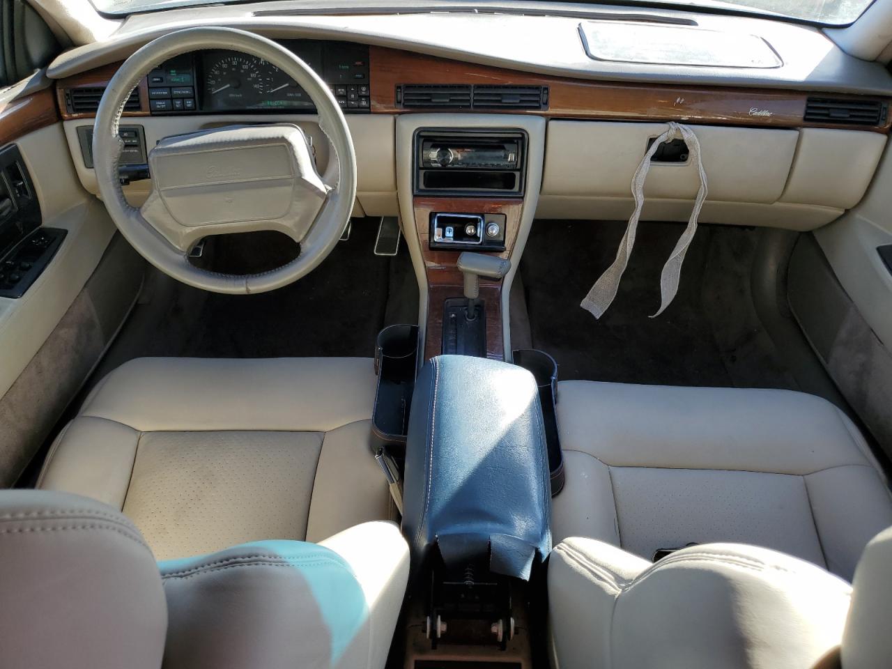 Lot #2993758175 1993 CADILLAC SEVILLE ST