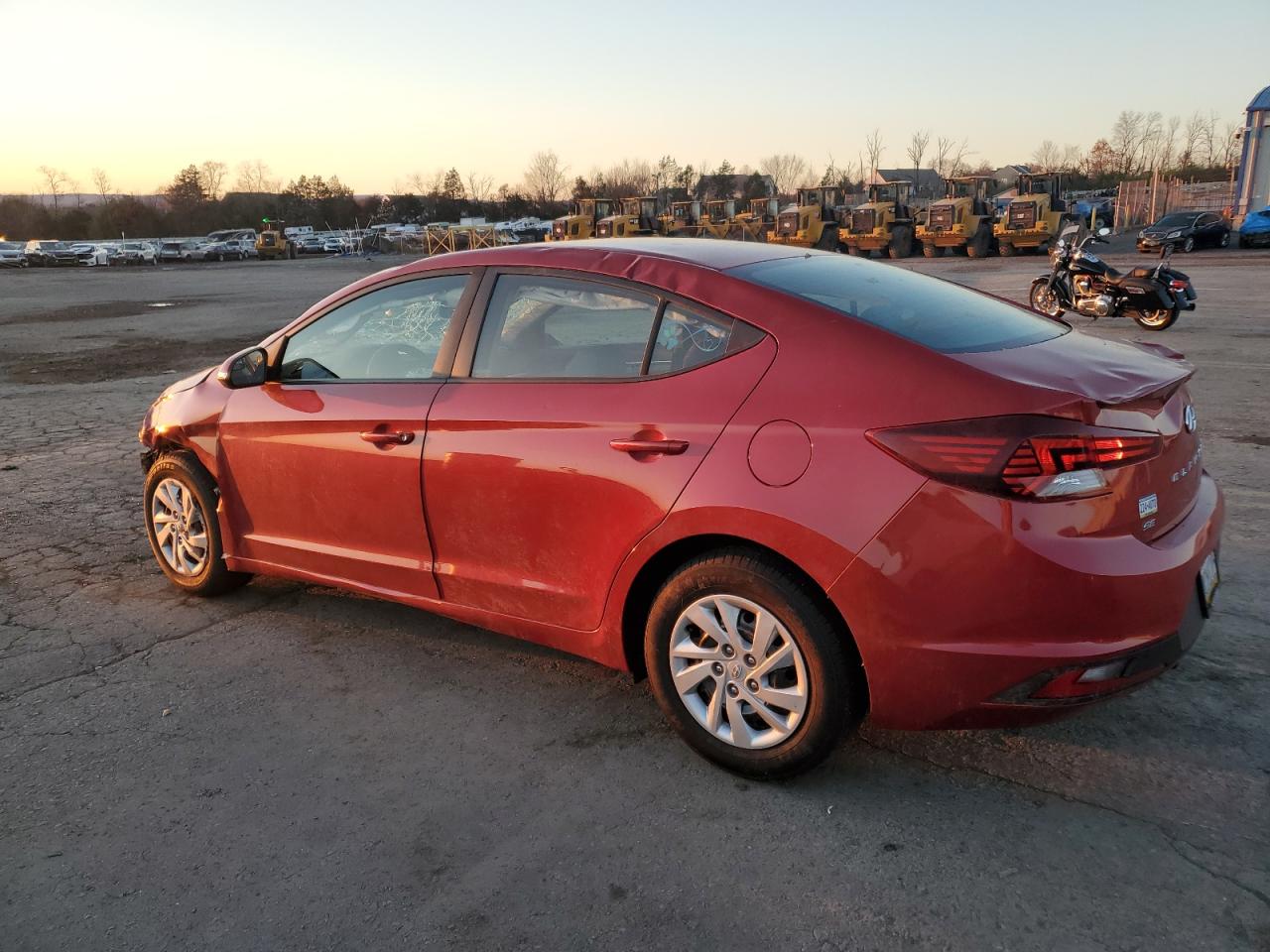 Lot #2972106257 2019 HYUNDAI ELANTRA SE