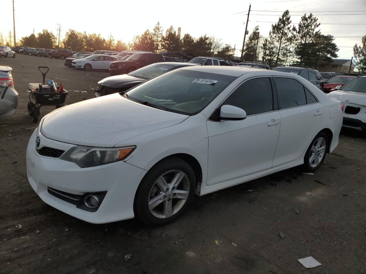 Lot #3021091216 2013 TOYOTA CAMRY L