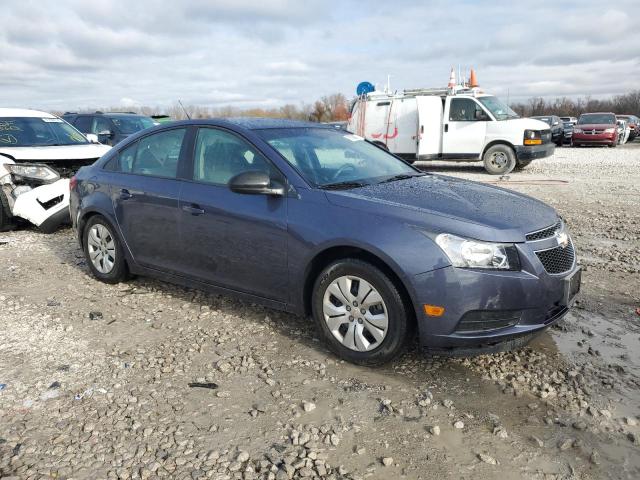 VIN 1G1PA5SH0D7227125 2013 CHEVROLET CRUZE no.4