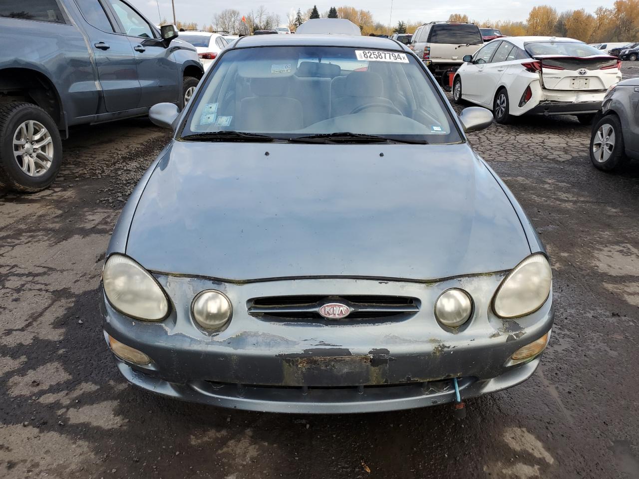 Lot #3020422177 2001 KIA SPECTRA GS