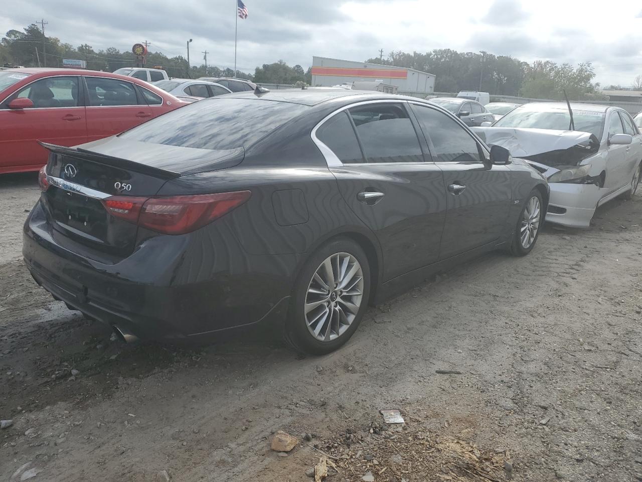 Lot #3021111223 2018 INFINITI Q50 LUXE