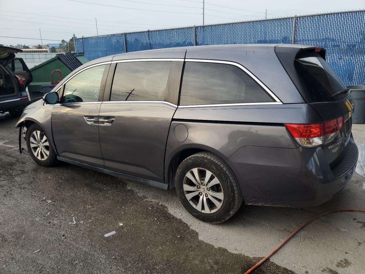 Lot #3029582077 2016 HONDA ODYSSEY EX