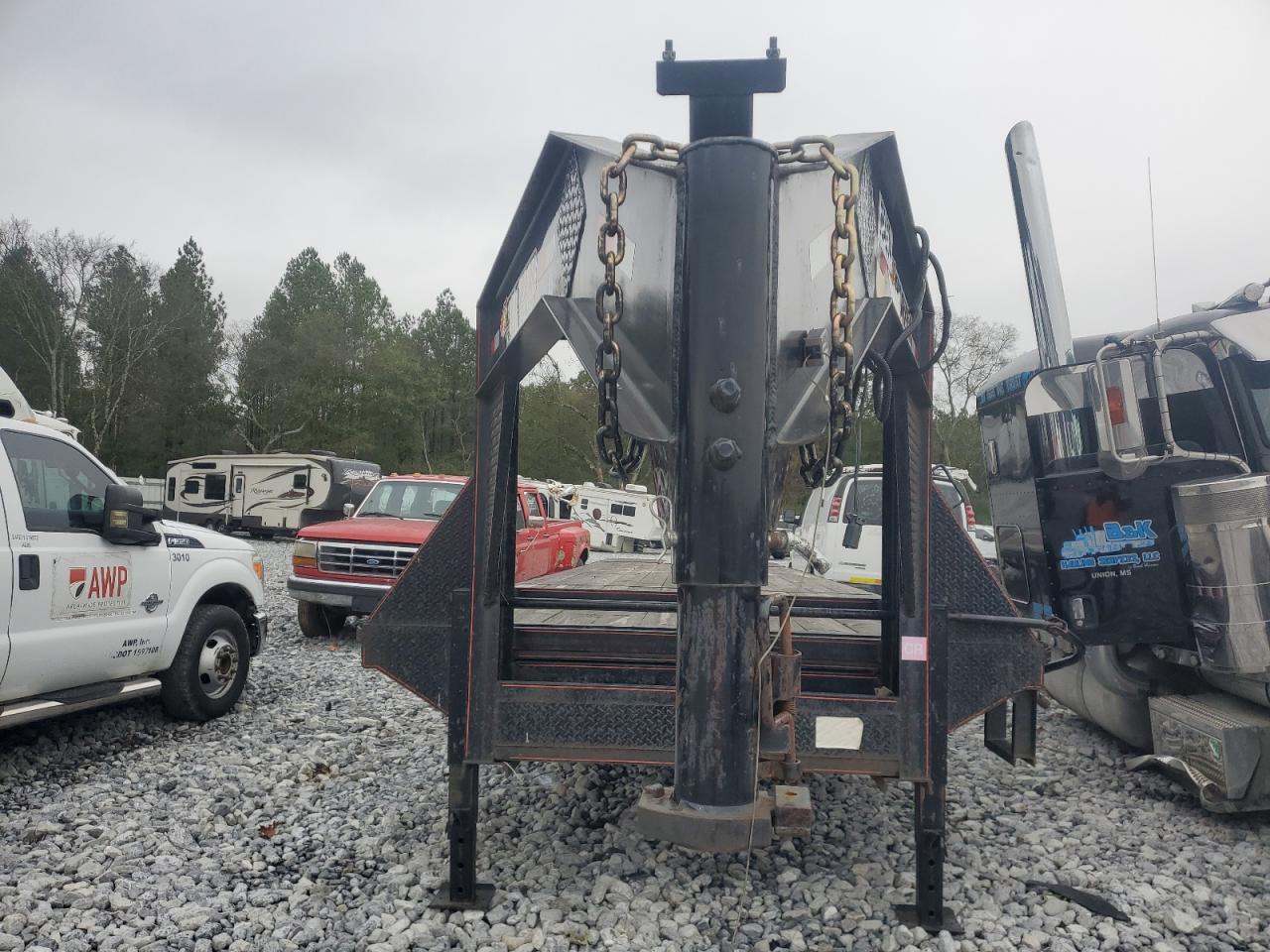 Lot #2994213527 2022 TRAIL KING TRAILER