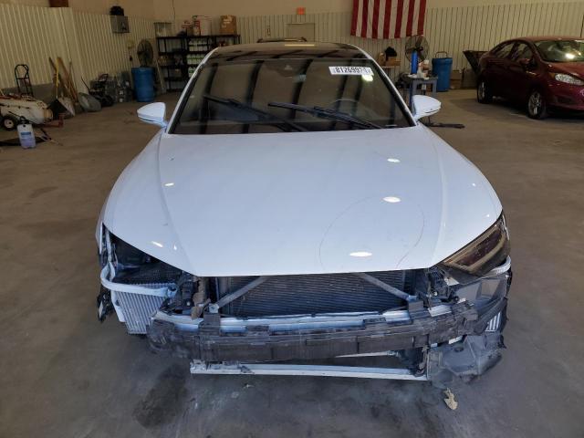 2021 AUDI A8 L WAU8DAF88MN007648