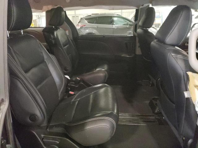 2017 TOYOTA SIENNA SE 5TDXZ3DC9HS865746