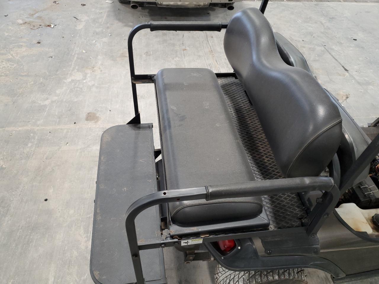 Lot #3008785112 1997 EZGO GOLF CART