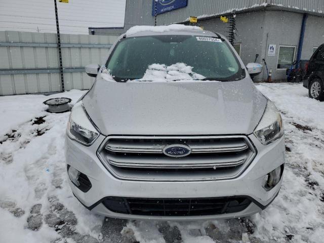 VIN 1FMCU0GD3HUA54211 2017 Ford Escape, SE no.5