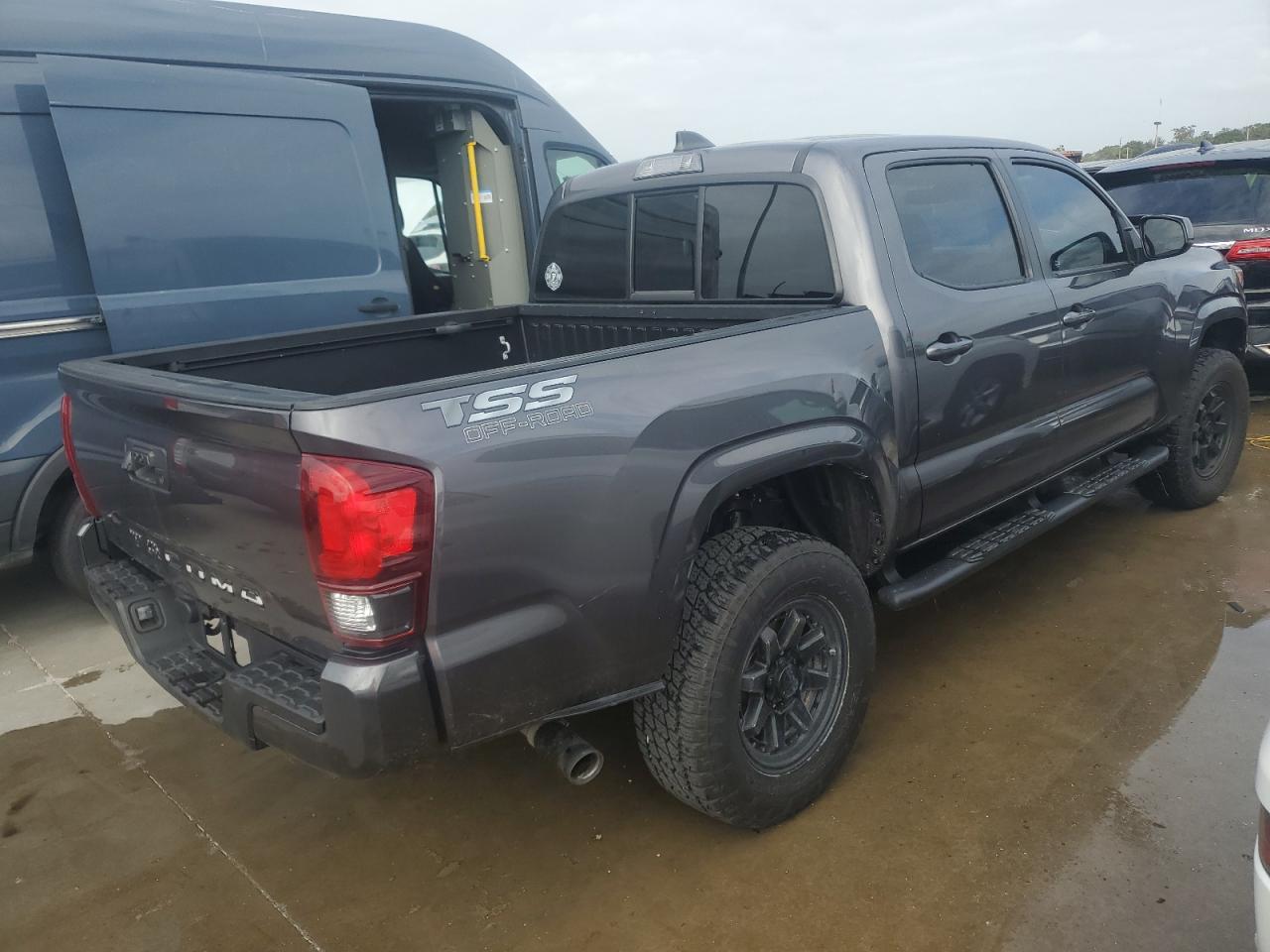 Lot #2986854134 2023 TOYOTA TACOMA DOU