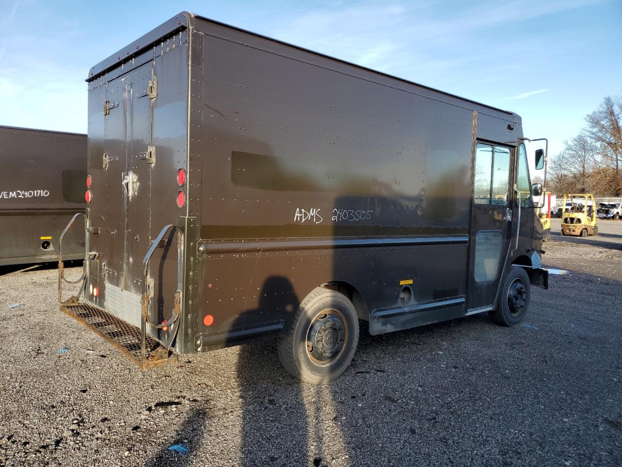 Lot #3033317829 2009 FREIGHTLINER CHASSIS M