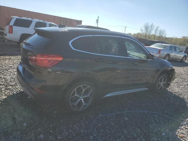 VIN WBXHT3C38J5K21578 2018 BMW X1 no.3