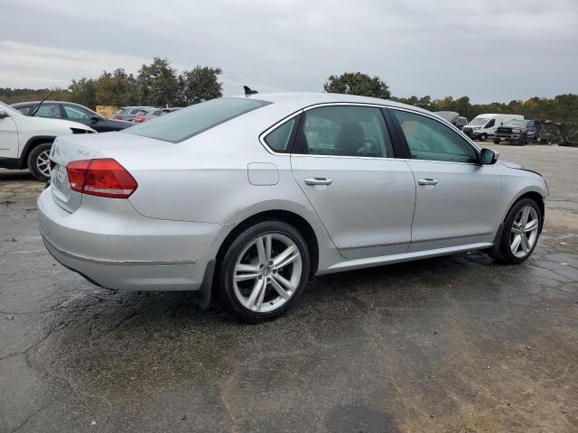 2015 VOLKSWAGEN PASSAT SEL - 1VWCV7A30FC062390