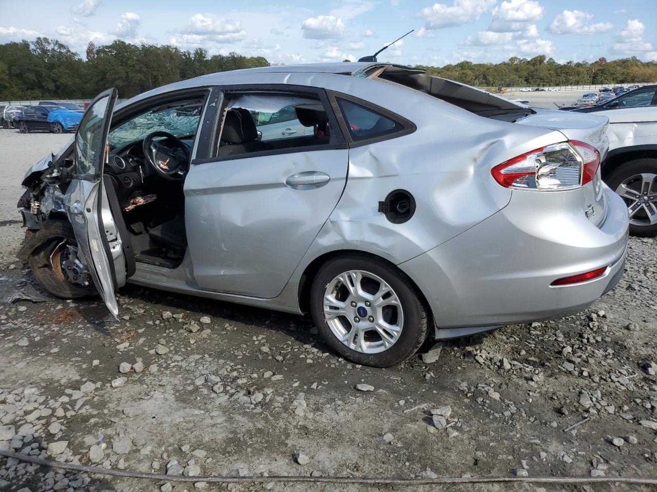 Lot #2979047648 2015 FORD FIESTA SE