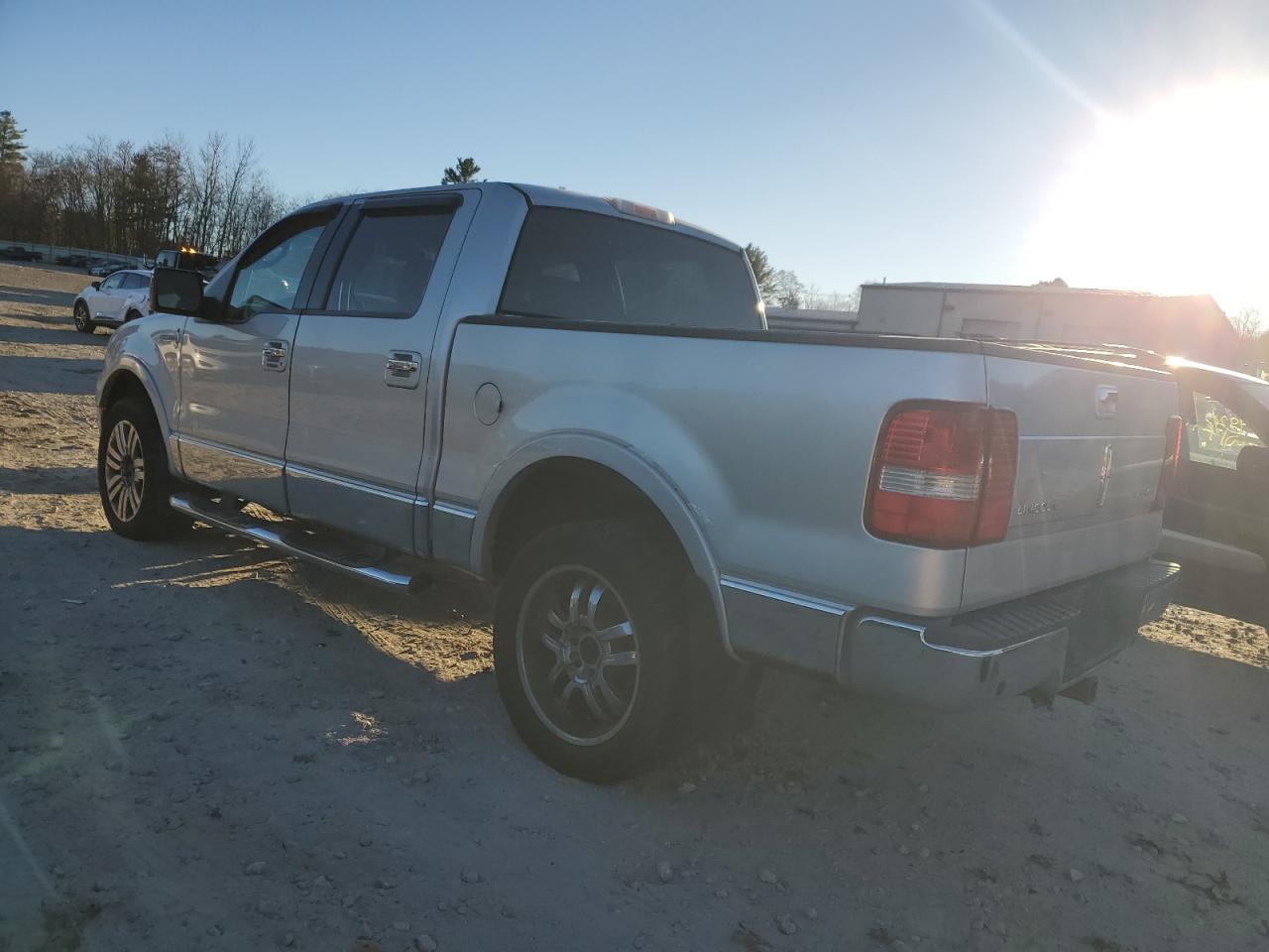 Lot #2974499432 2006 LINCOLN MARK LT