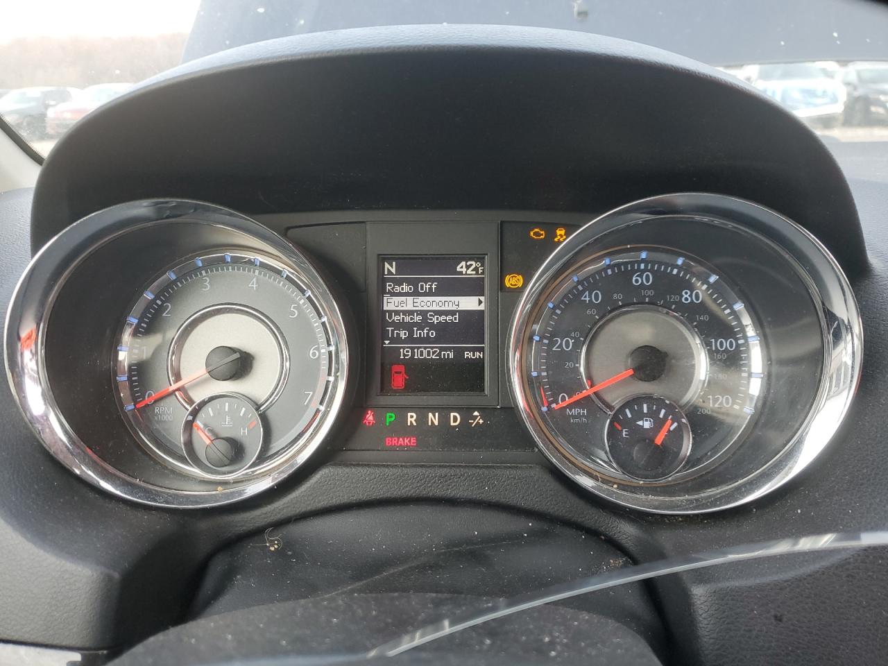 CHRYSLER TOWN & COUNTRY TOURING